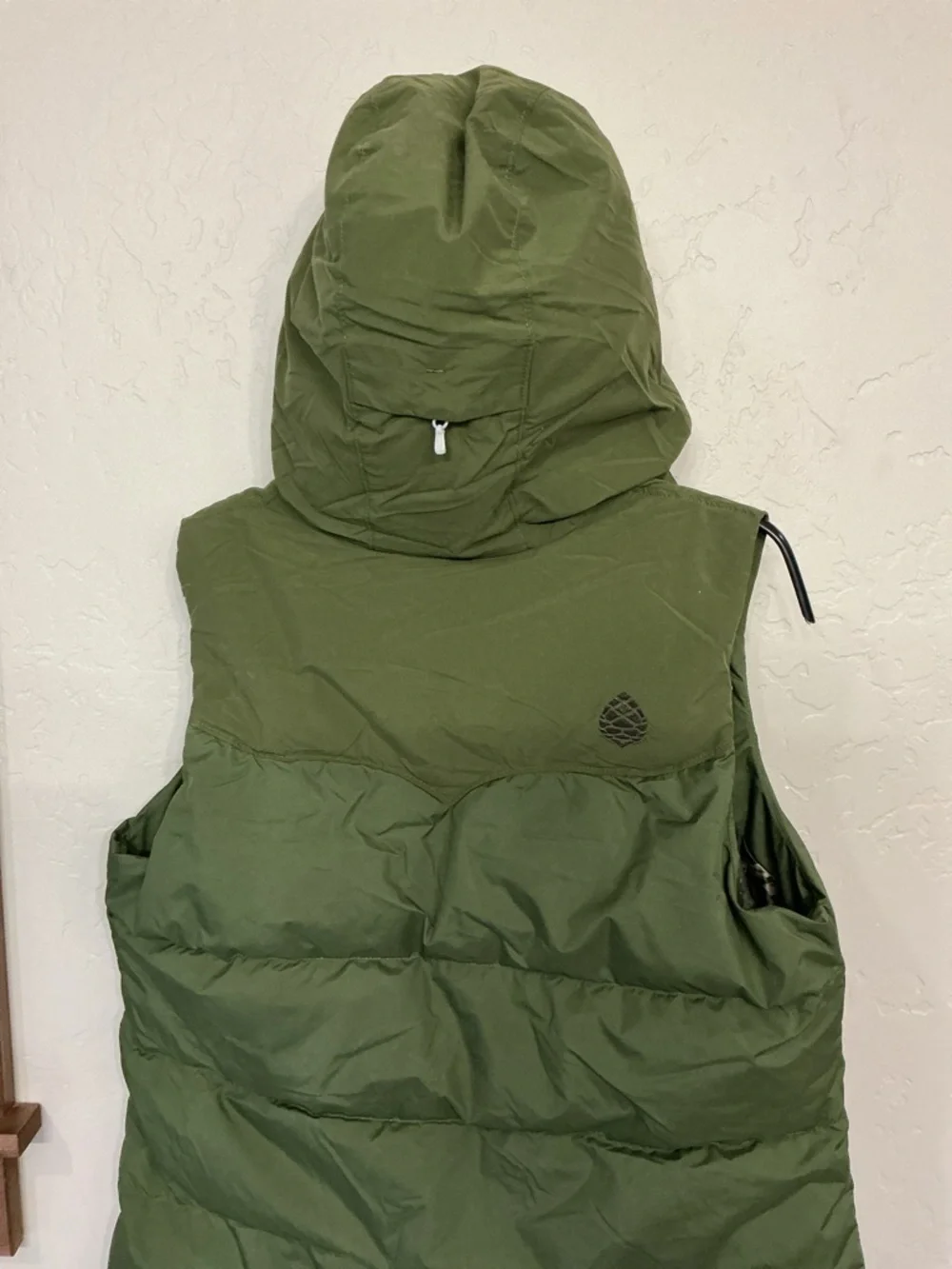 Stio Turnbolt down vest, NWT, S, Pine Forest green - Picture 6 of 13